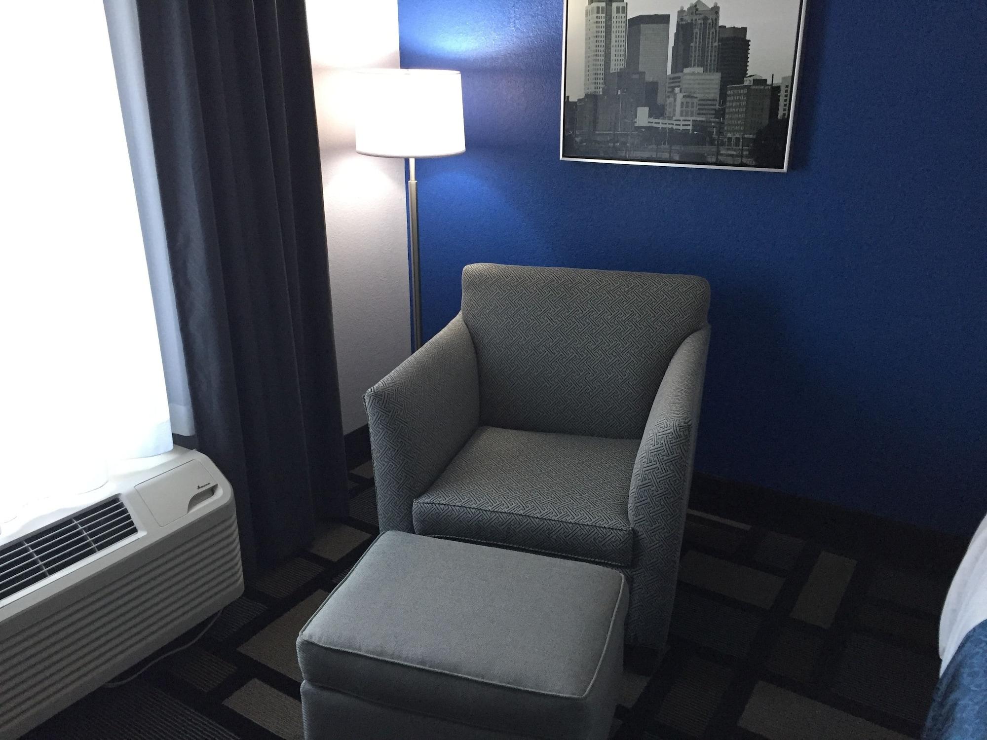 Best Western Plus Birmingham Inn&Suites Exterior foto