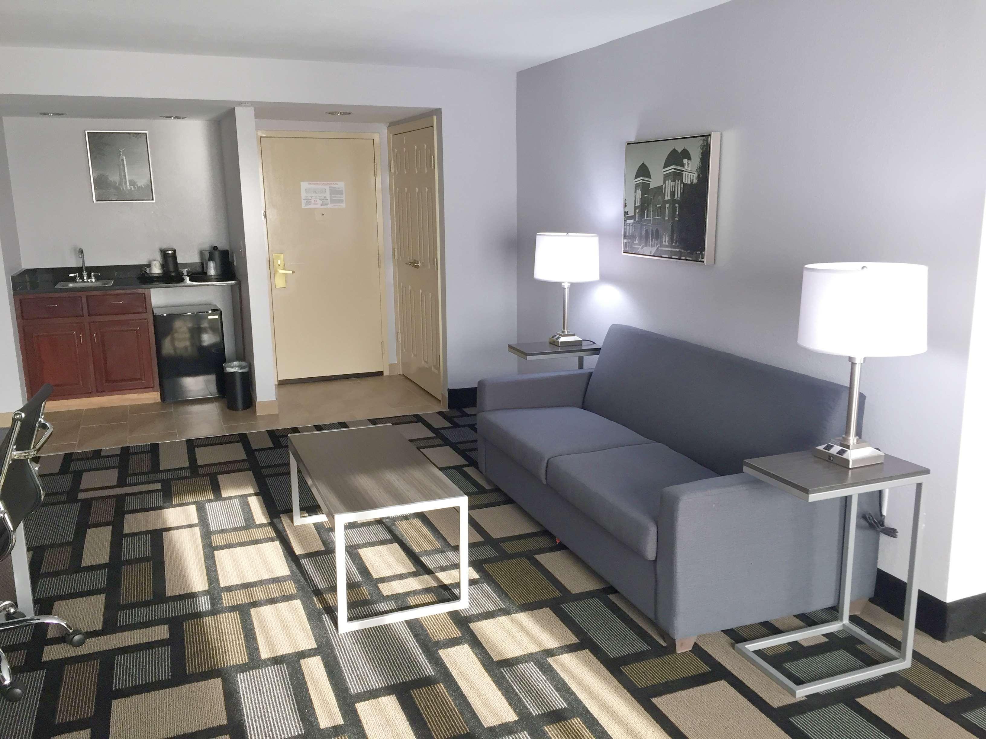 Best Western Plus Birmingham Inn&Suites Exterior foto