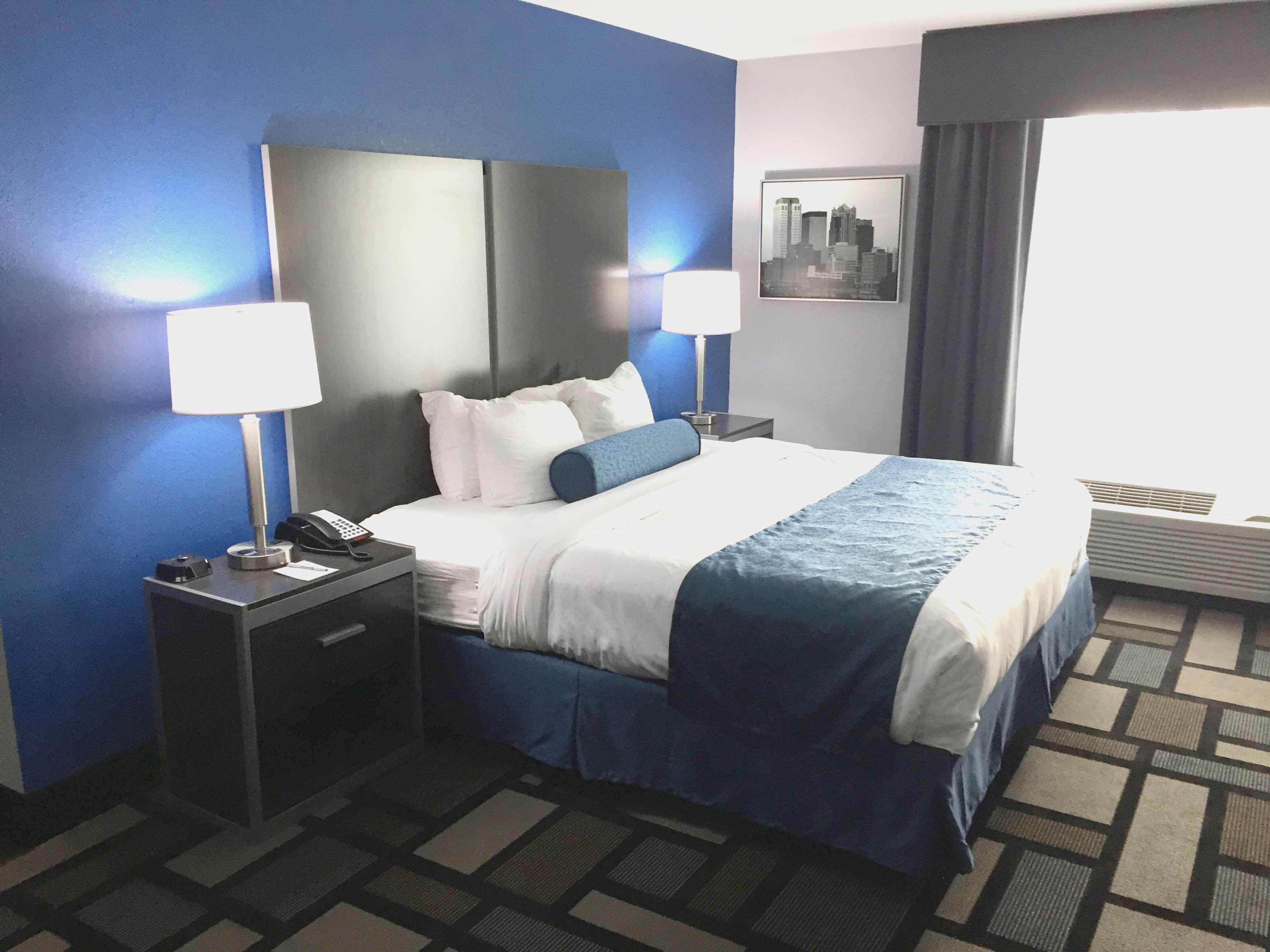 Best Western Plus Birmingham Inn&Suites Exterior foto
