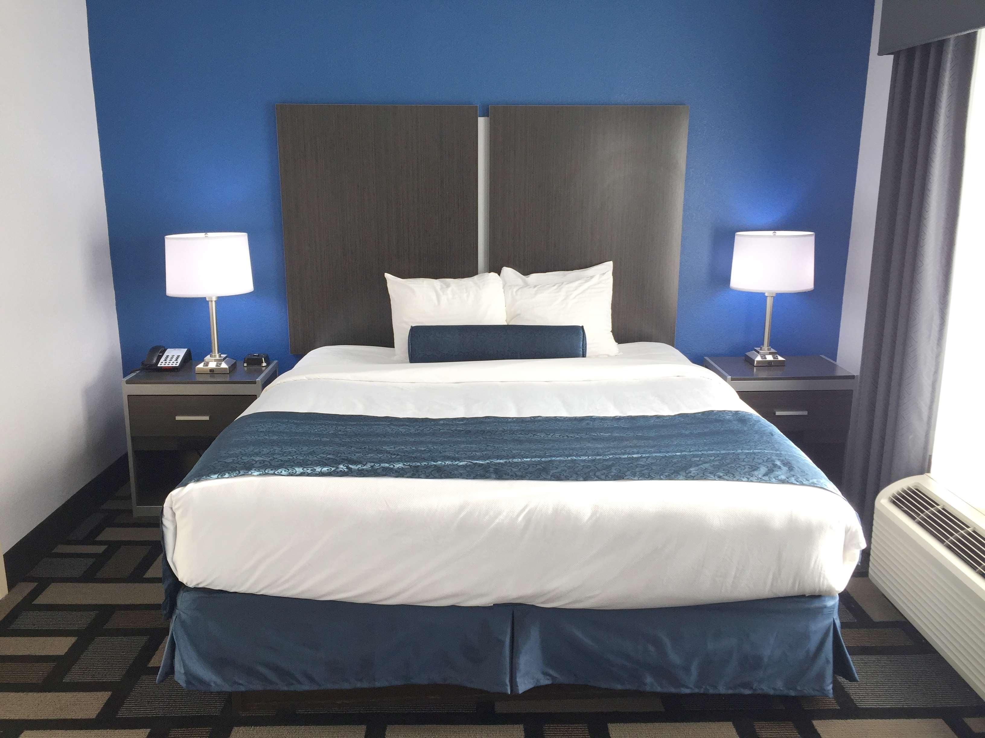 Best Western Plus Birmingham Inn&Suites Exterior foto