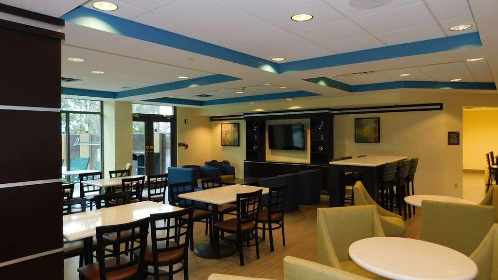 Best Western Plus Birmingham Inn&Suites Restaurant foto