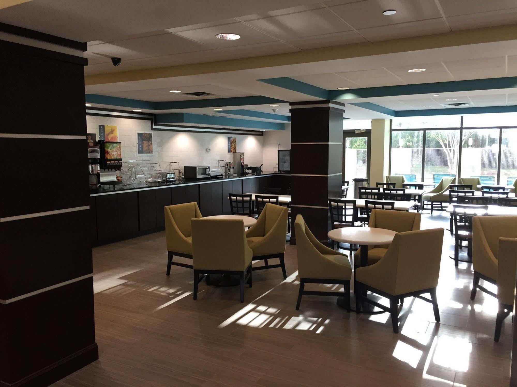 Best Western Plus Birmingham Inn&Suites Exterior foto